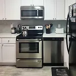 Beautiful Pcb Townhome Balcony And Resort Amenities
