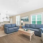 Summer Towne By Panhandle Getaways