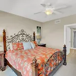 Treasure Island 707 - Gulf Front, Sunset Views, Heated Resort Pool & Hot Tub!