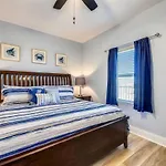 Beautiful Condo With Ocean View From 15Th Floor