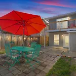 Beach Haven - Seasonal Hot Tub, Fire Pit, Bbq, 700 Feet To Beach, Central Pcb, Free Daily Activities, & More!