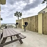 Oceanfront Pcb Condo With Balcony And Beach Access!