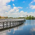 Laketown Wharf 1815
