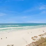 Beachfront Studio #709 At Majestic