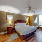 Emerald Beach Resort 2431
