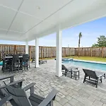 Pet Friendly Beach House - Totally Beachin By Panhandle Getaways