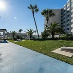 Top Of The Gulf 620 - Beach Front Resort - Ocean View Couples Retreat