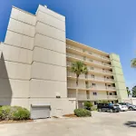 Oceanfront Pcb Condo With Beach Access And 2 Pools