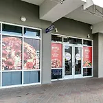 Laketown Wharf 116