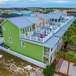 Zelie Beach Paradise
