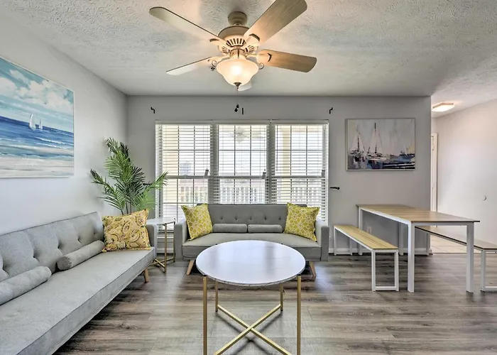 Convenient Condo With Hot Tub - Walk To Beach!