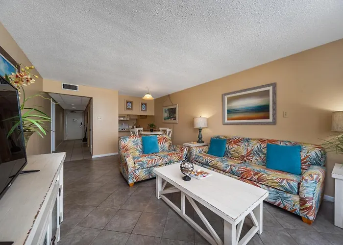 Edgewater Leeward #302