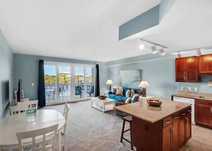 Laketown Wharf 116