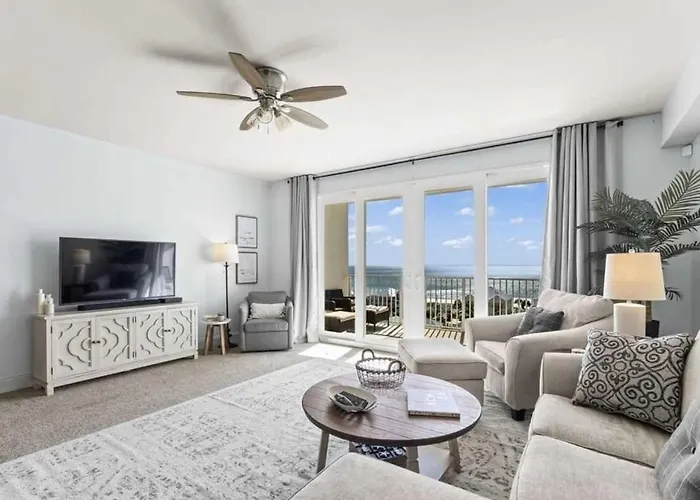 Laketown Wharf 0702