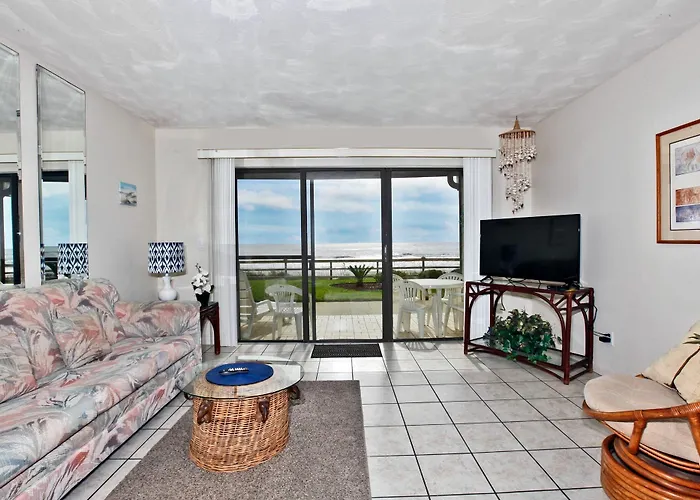 Polynesian Village Condominium By Panhandle Getaways