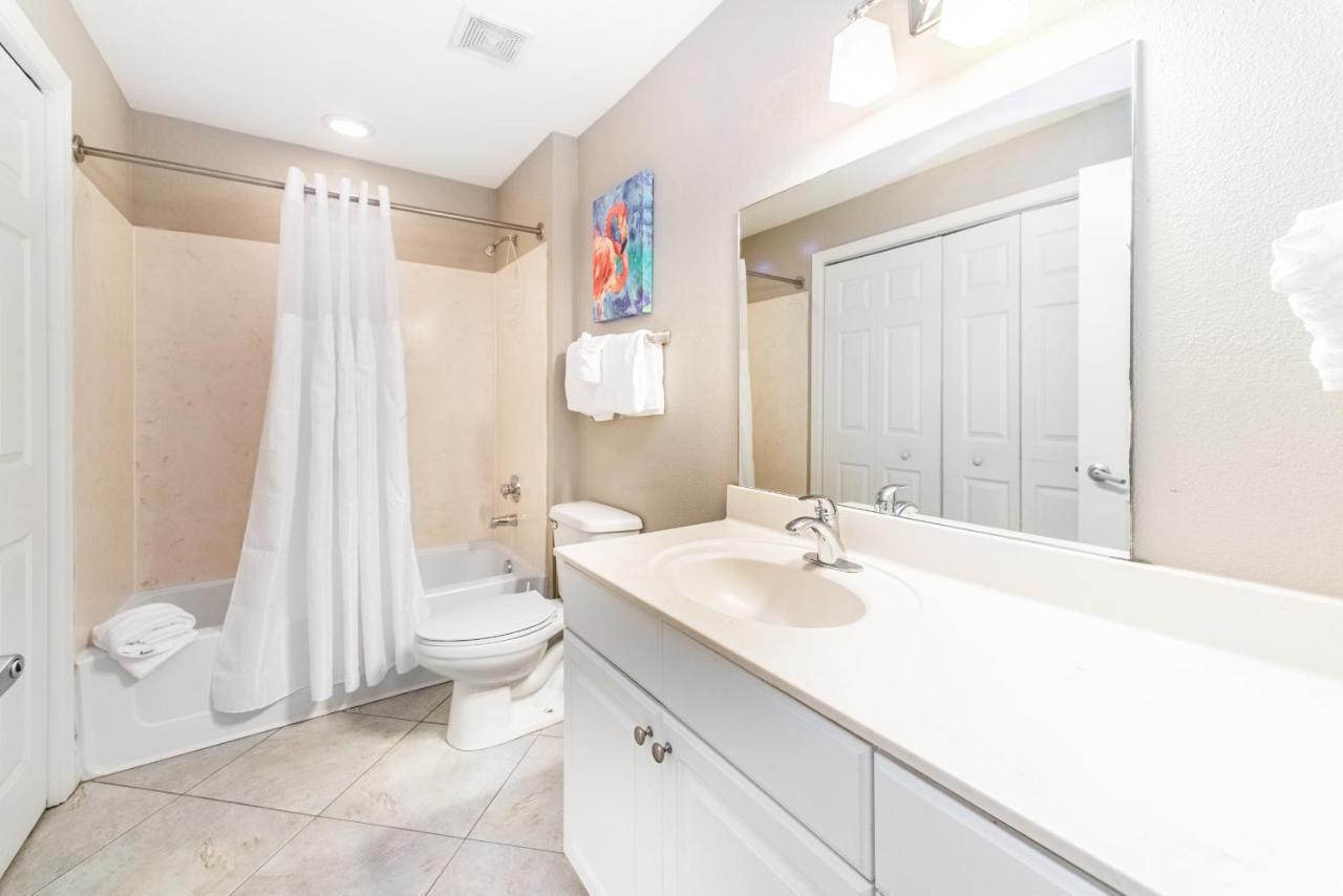 Tidewater 502 Apartment
