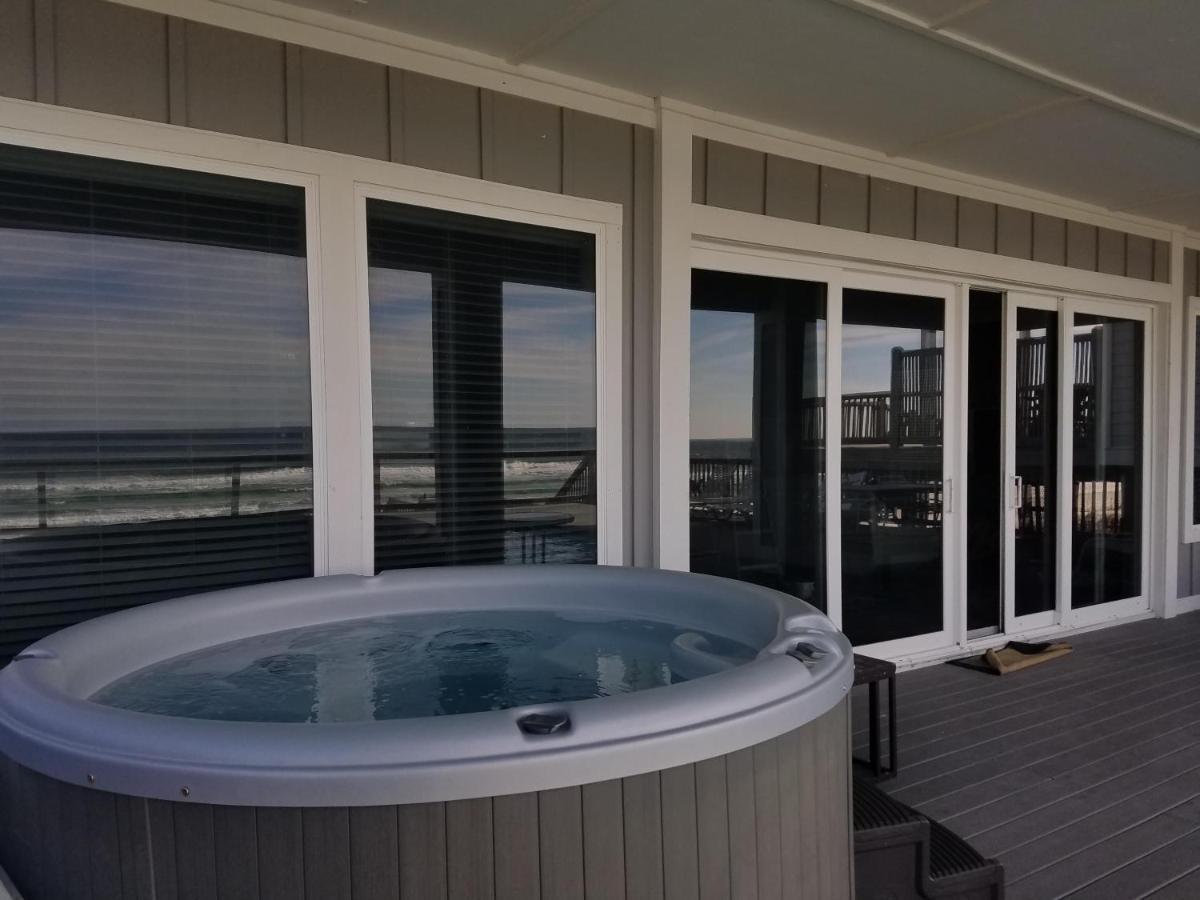 Making Waves - Huge Heated Beachfront Pool Hot Tub! In Pcb! * Panama City Beach