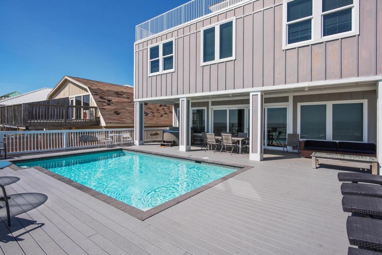 Holiday home Making Waves - Huge Heated Beachfront Pool Hot Tub! In Pcb! Panama City Beach