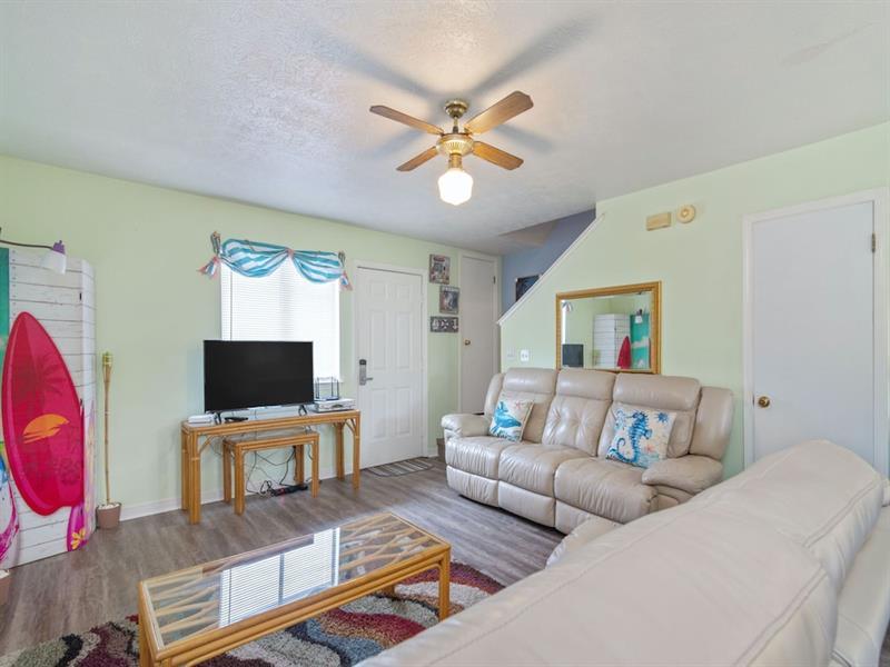 Gulf Highlands 109, 2 Bedrooms, Heated Pool Access, Wifi, Sleeps 6 Apartment