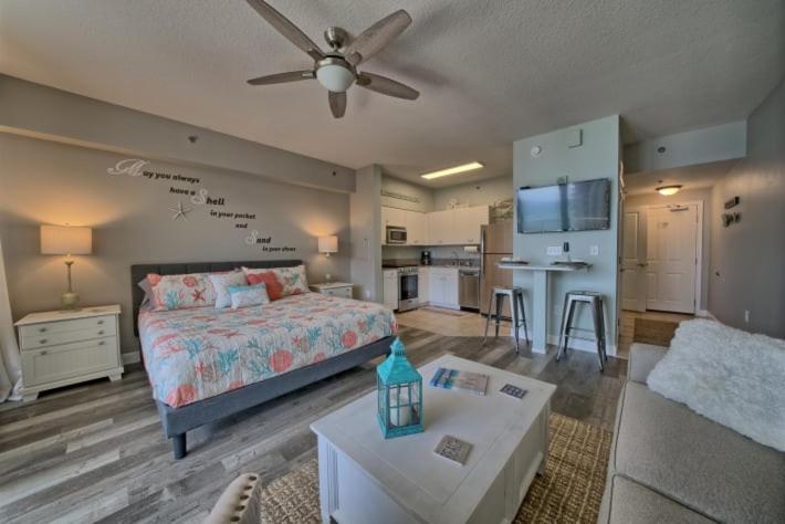Deluxe Beachfront Studio, Shores Of Panama, Oceanviews And Updated 4* Panama City Beach