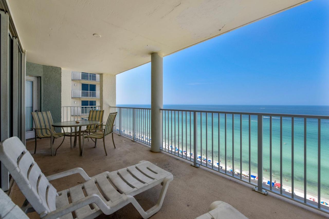 Long #1300-1 By Book That Holiday home *