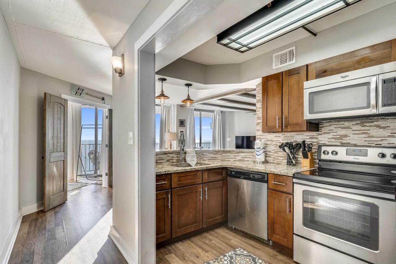 Holiday home Aquavista # 705-w By Book That