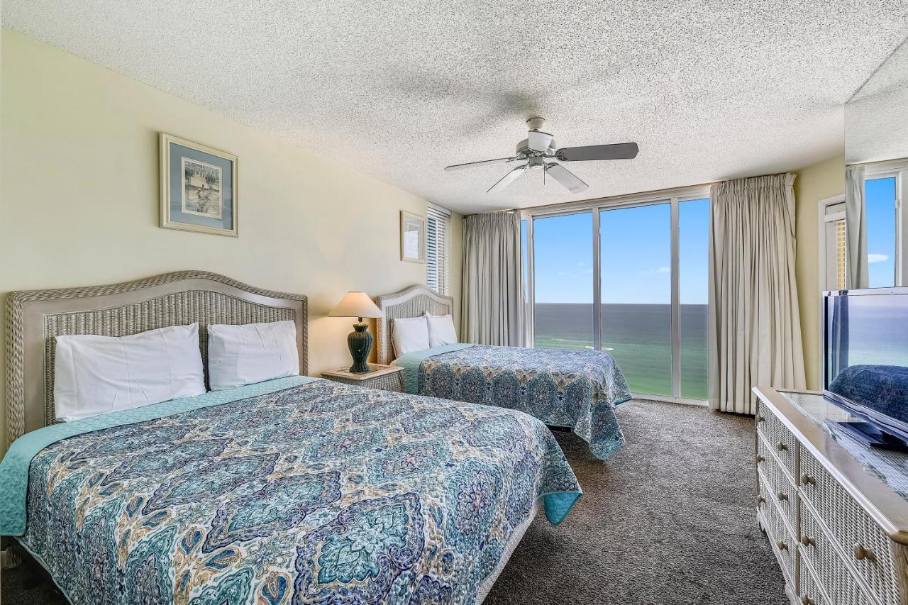 Holiday home Long #1300-1 By Book That