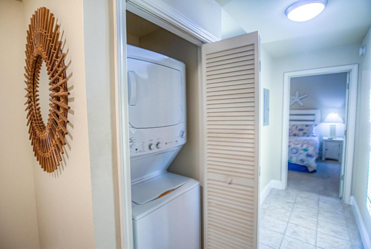 Next To The 10th Floor Pool - Laketown Wharf 1032- 2 Bd Bunks, 2ba, And Amazing Amenities! Holiday home Panama City Beach