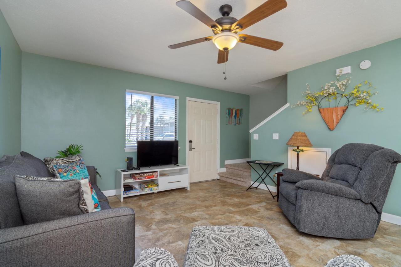Gulf Highlands 109, 2 Bedrooms, Heated Pool Access, Wifi, Sleeps 6 *