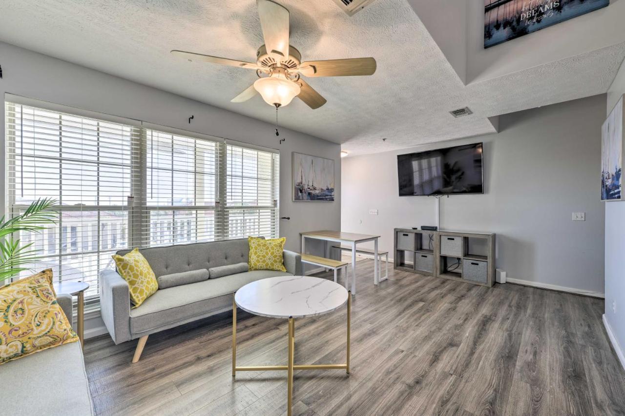 Convenient With Hot Tub - Walk To Beach! Apartment *