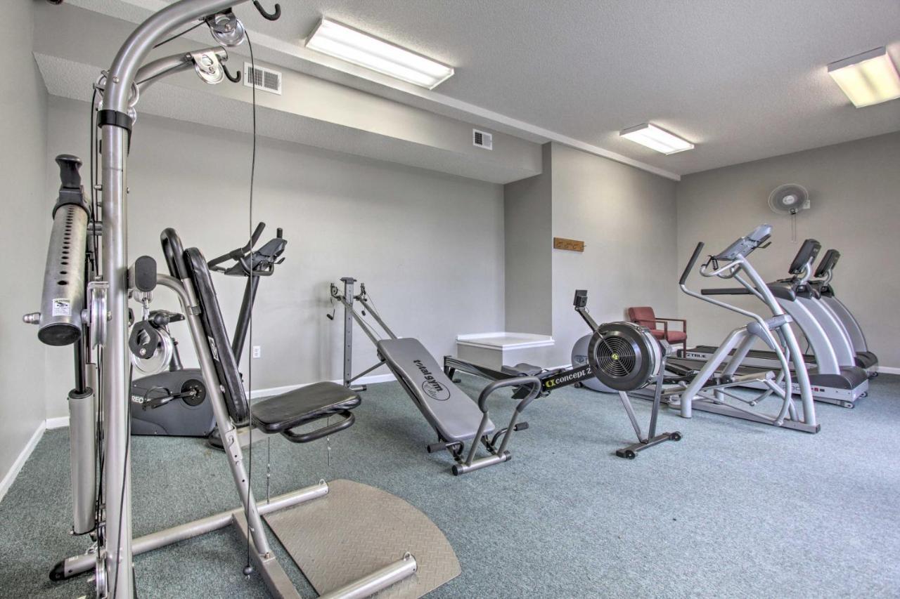Convenient With Hot Tub - Walk To Beach! Apartment