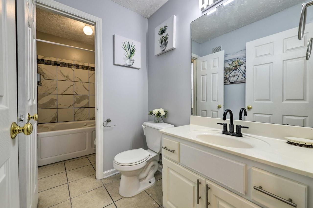 Convenient With Hot Tub - Walk To Beach! Panama City Beach