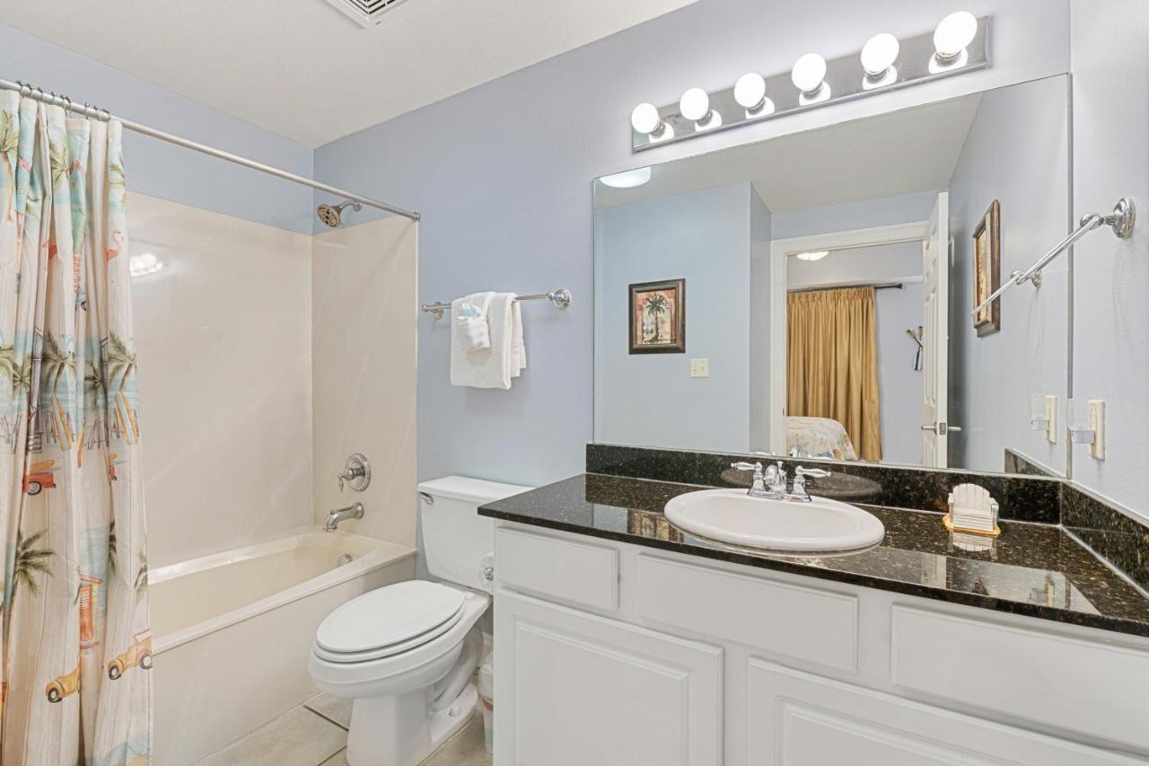 Calypso Beachfront Apartment