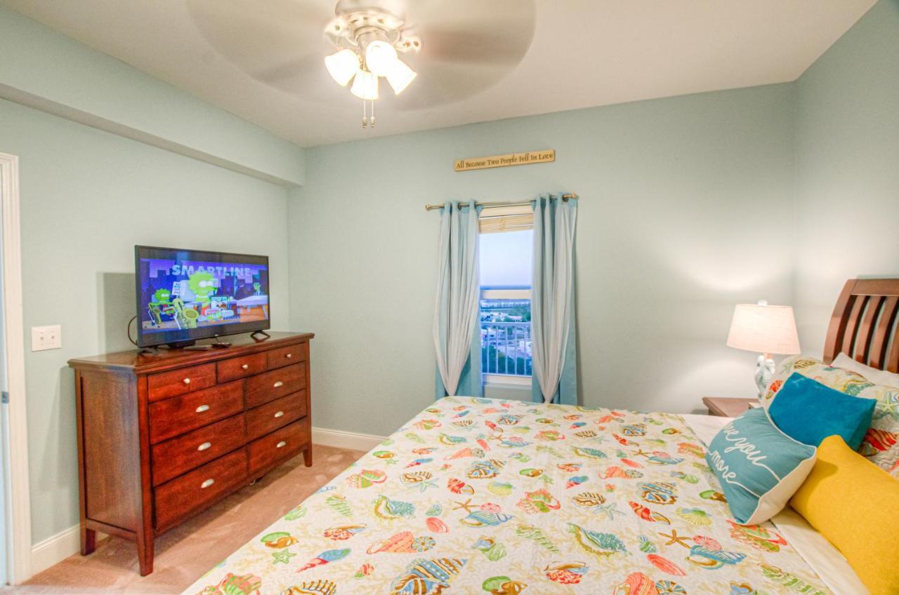 Holiday home Amazing Style, Laketown Wharf 1305 -1bd, 2ba Amenities And Location! *