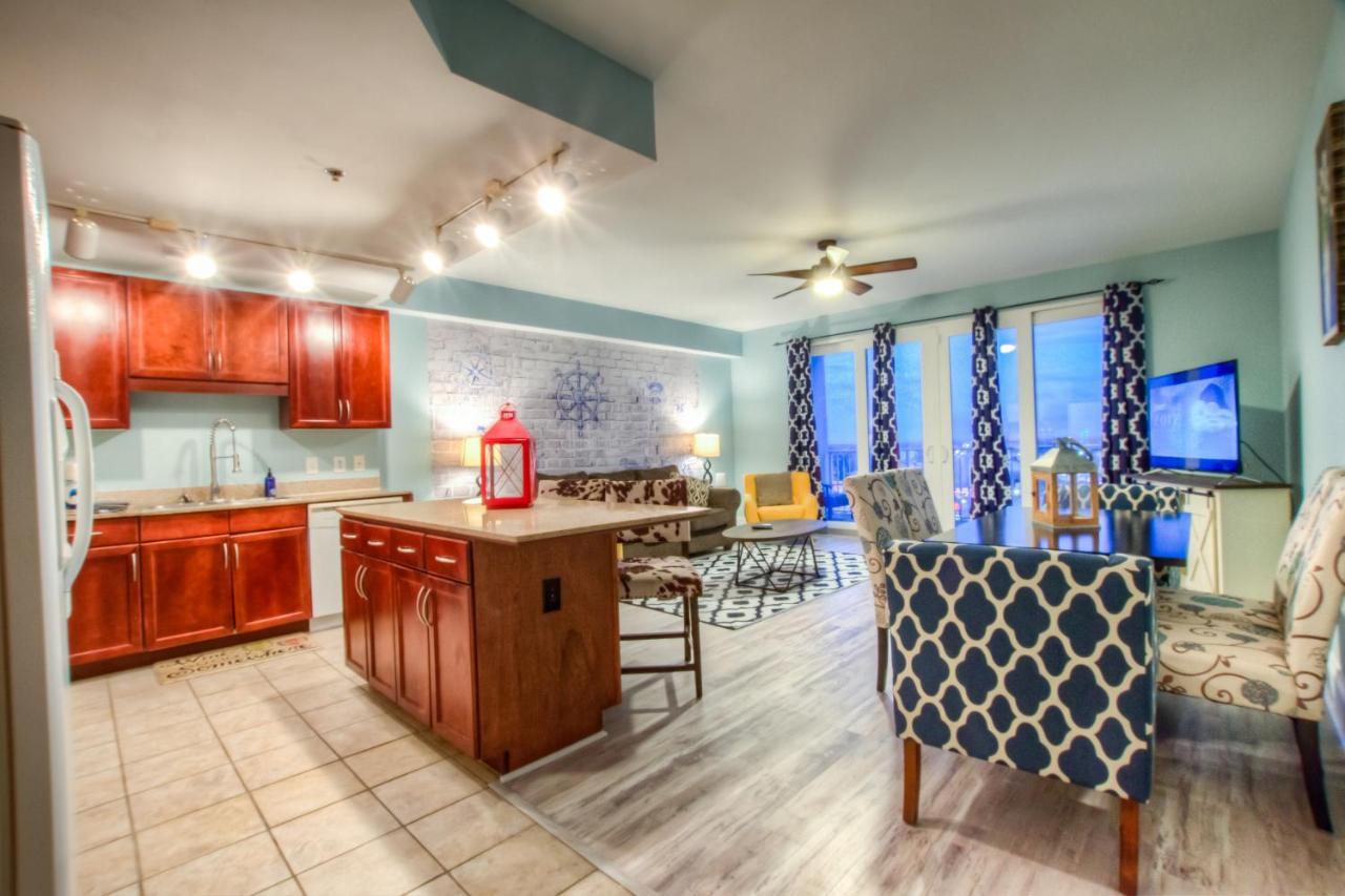 Laketown Wharf 1136 By Aneliya Holiday home *