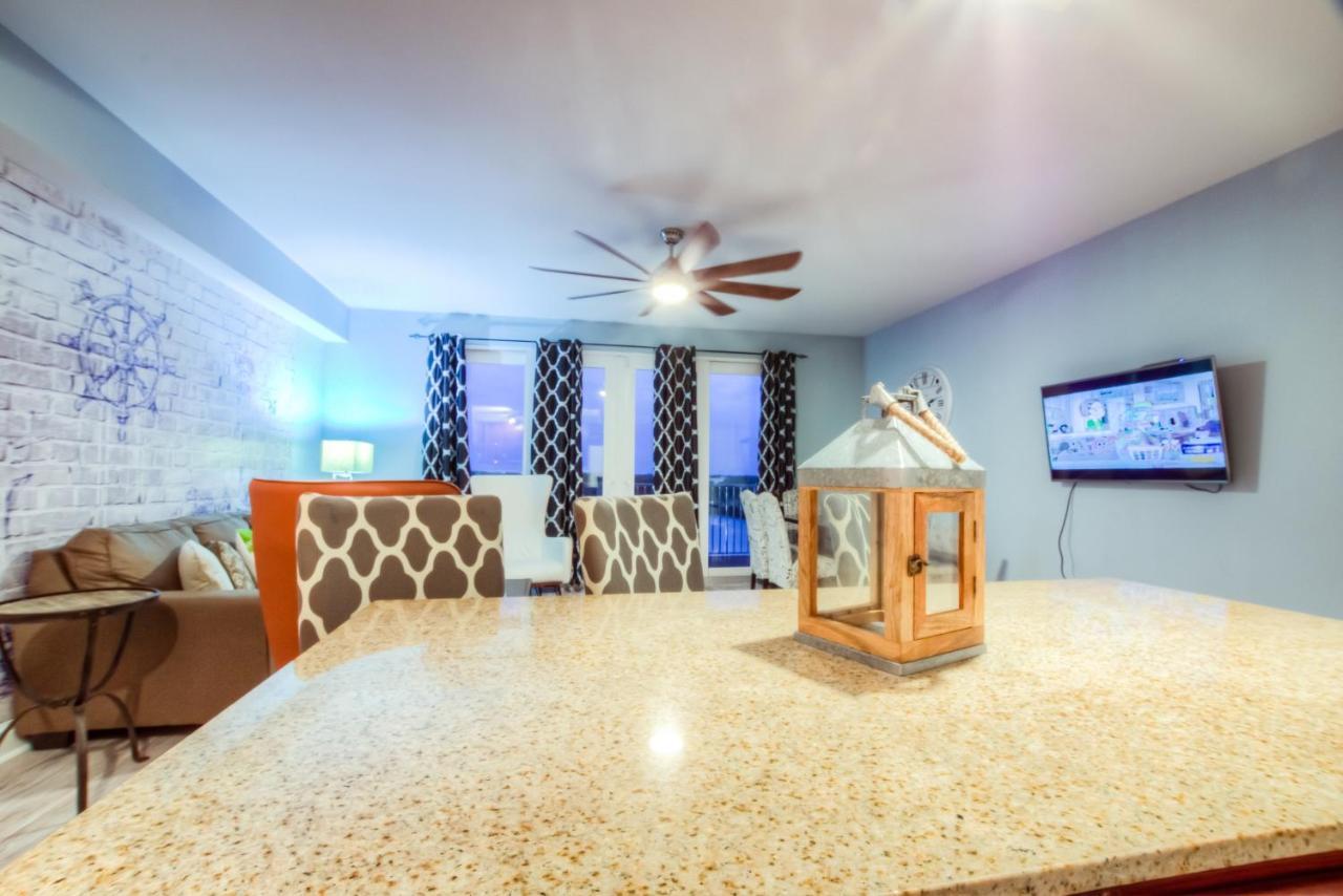 Laketown Wharf 735 By Aneliya Holiday home