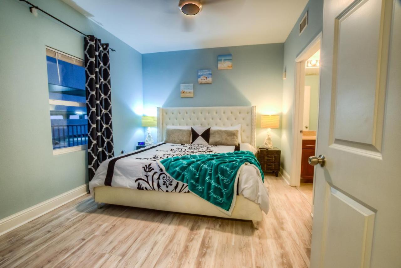 Holiday home Laketown Wharf 735 By Aneliya *