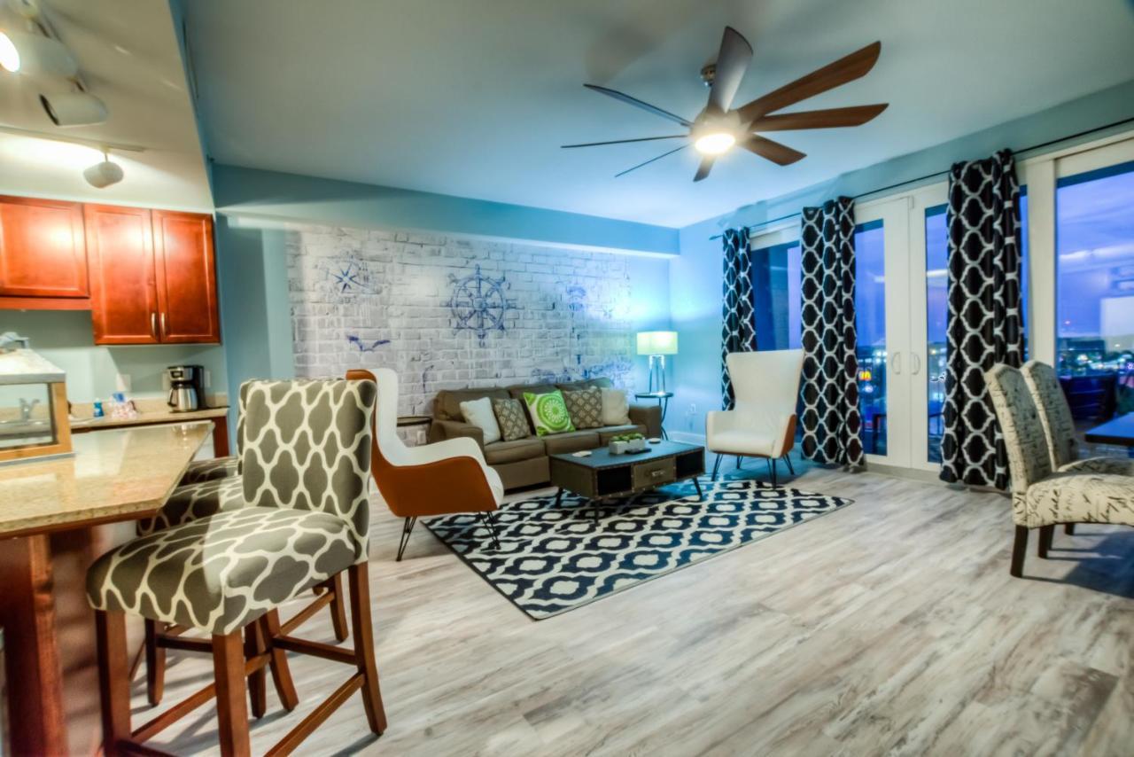 Holiday home Laketown Wharf 735 By Aneliya