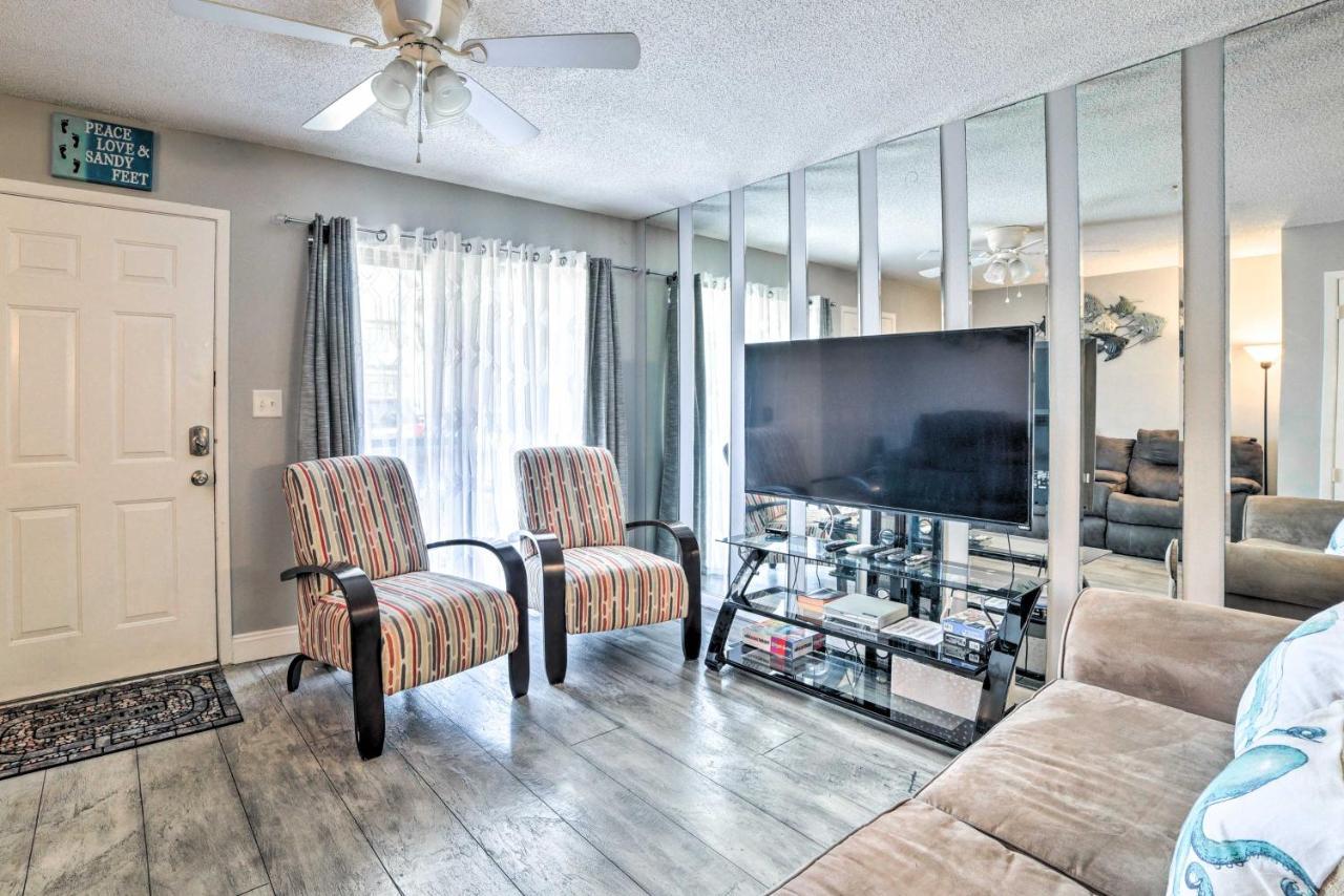 Holiday home Beautiful Pcb Townhome Balcony And Amenities