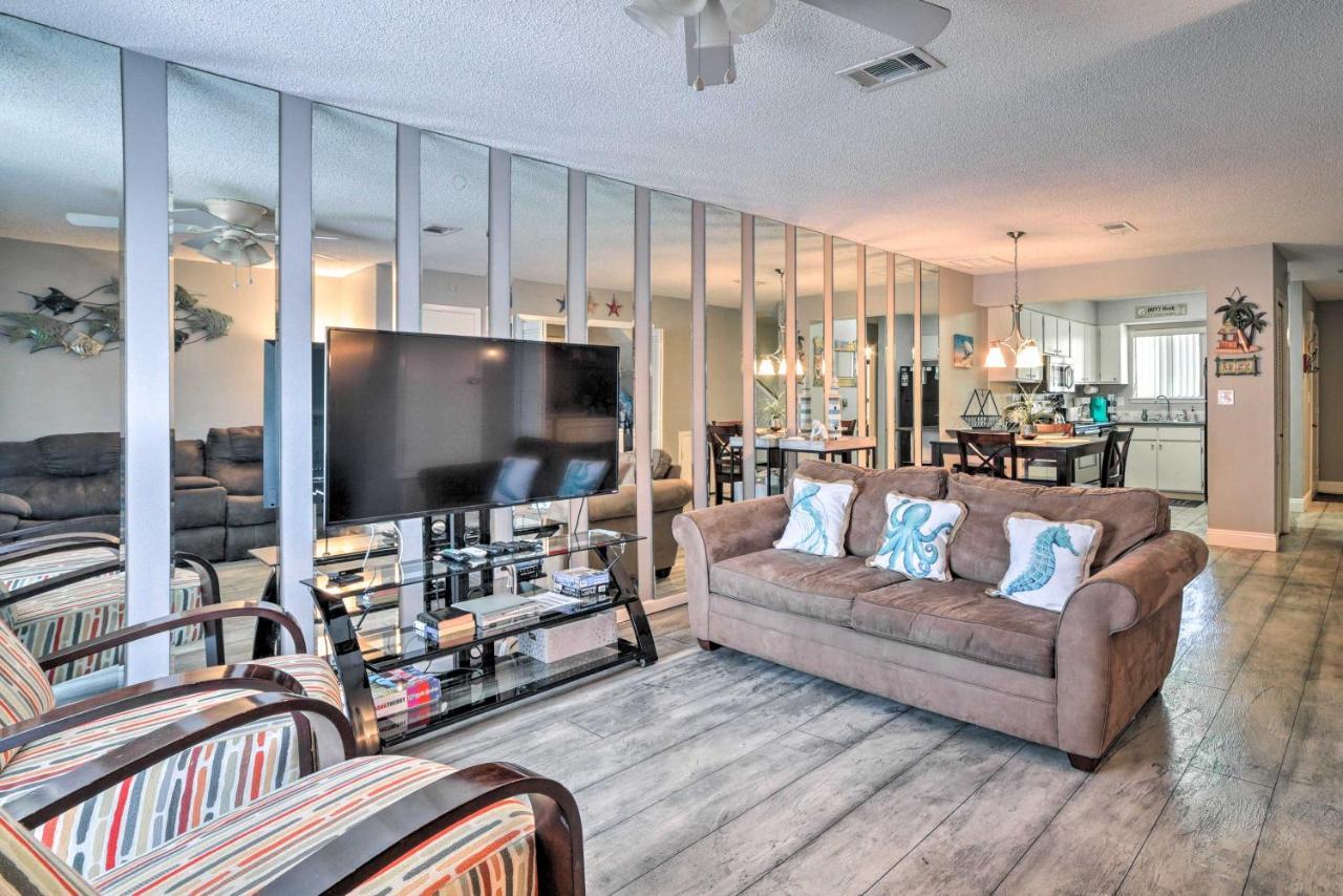 Beautiful Pcb Townhome Balcony And Amenities Holiday home