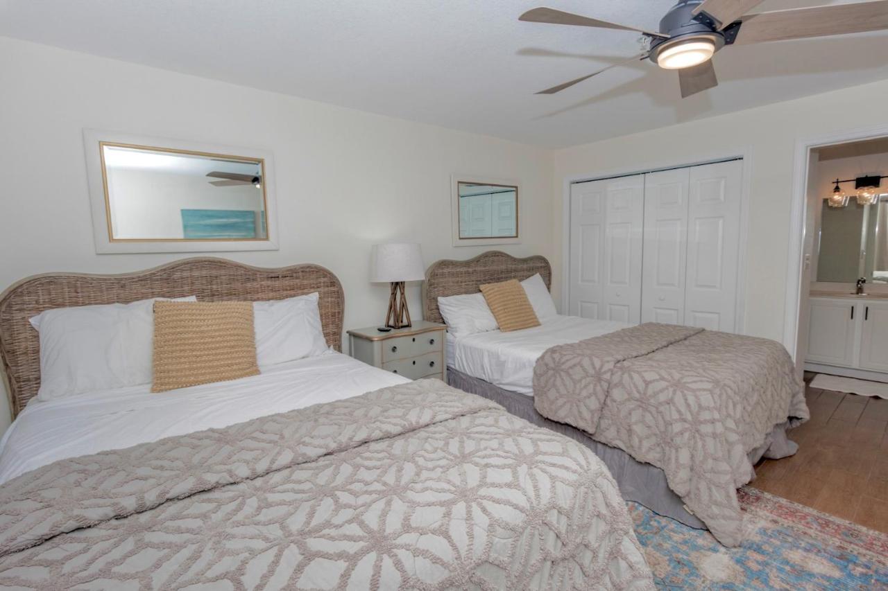 Holiday home Tidewater 3002