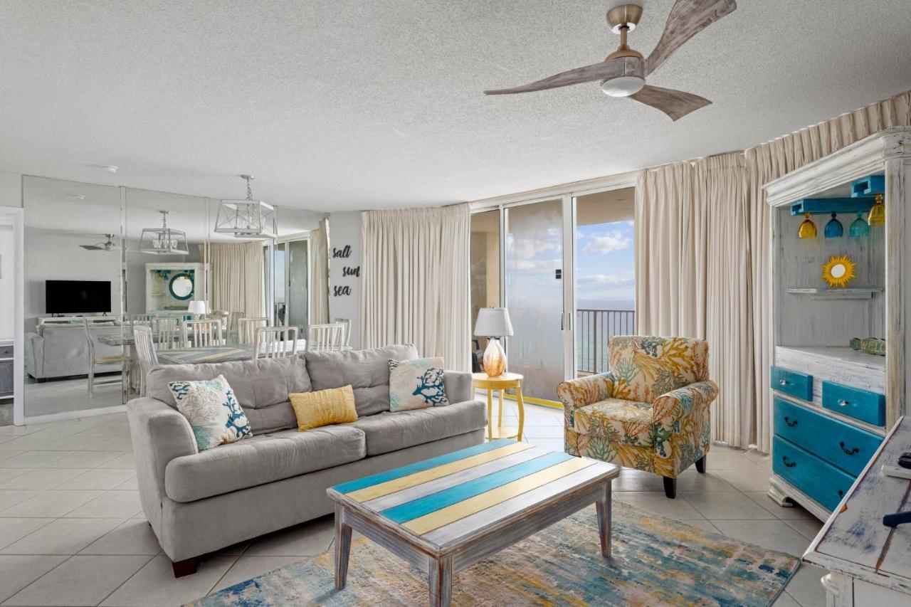 Holiday home Long #1300-1 By Book That