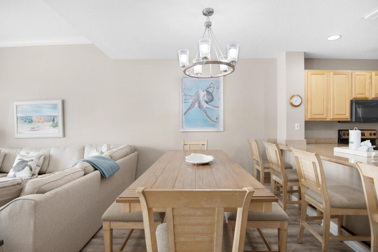 Grandview East 1602 *