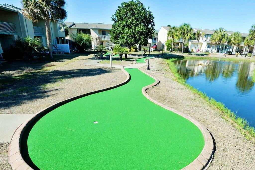Gulf Highlands Walk To 5 Minutes Apartment