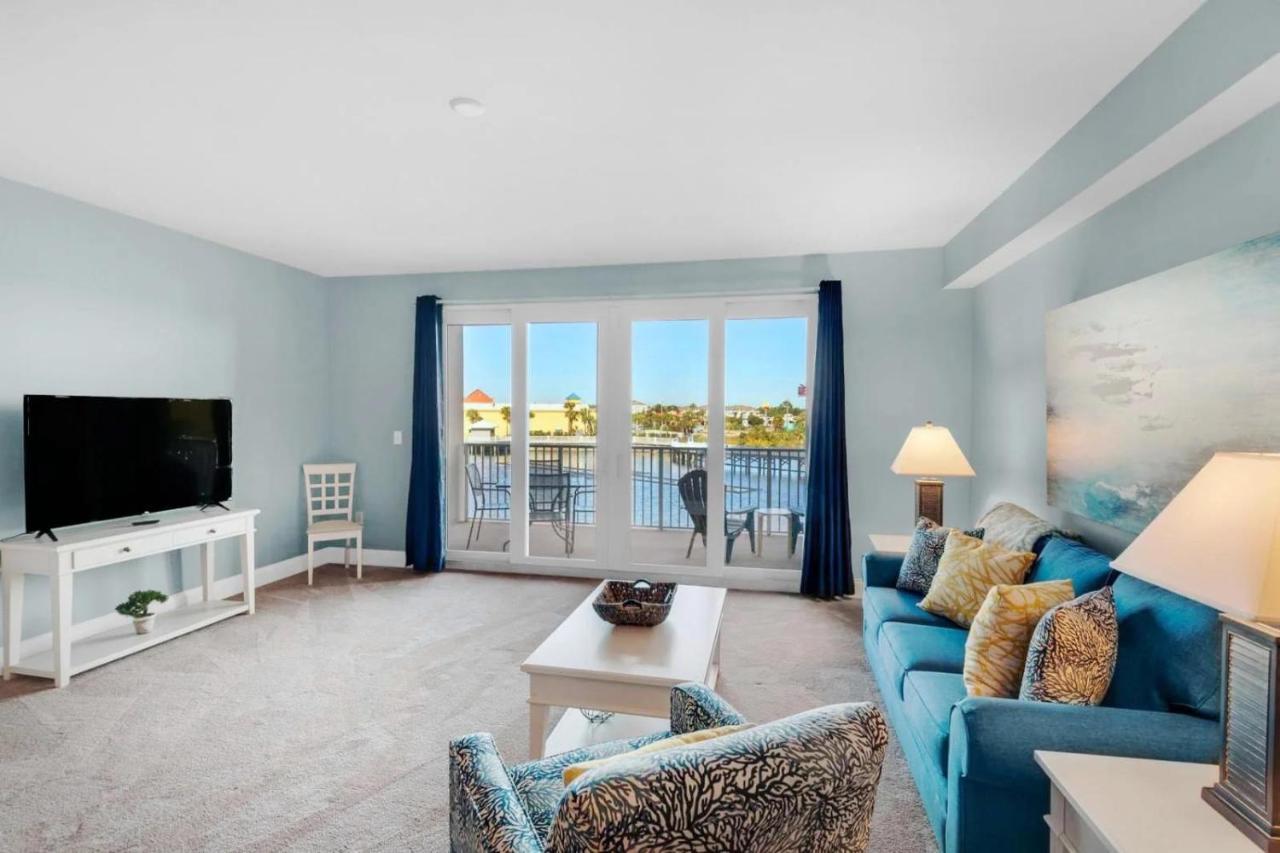 Laketown Wharf 116 Holiday home