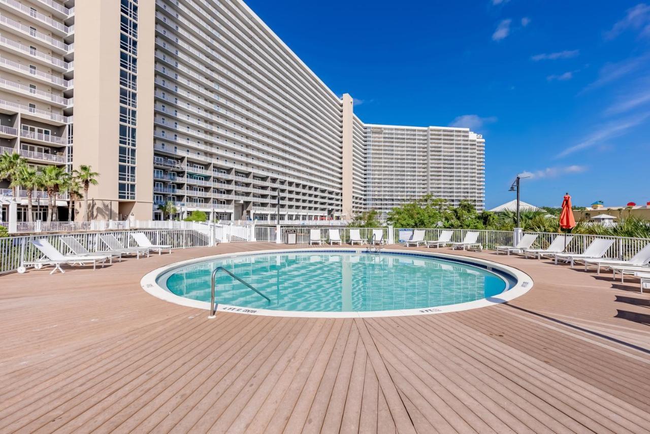 Apartment Luxurious 4 Bedroom Condo! Gulf Views! Sleeps 10 & Easy Access! By Dolce Getaways Pcb *