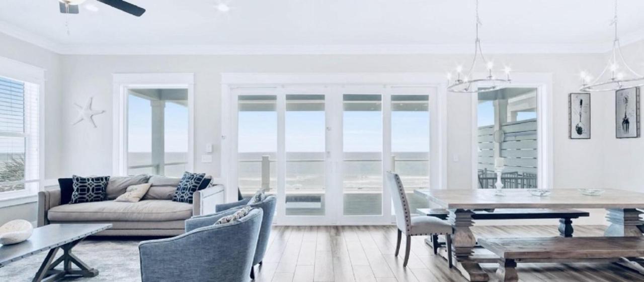 Freshly Squeezed - Heated Pool! West End! Beachfront!!! Holiday home