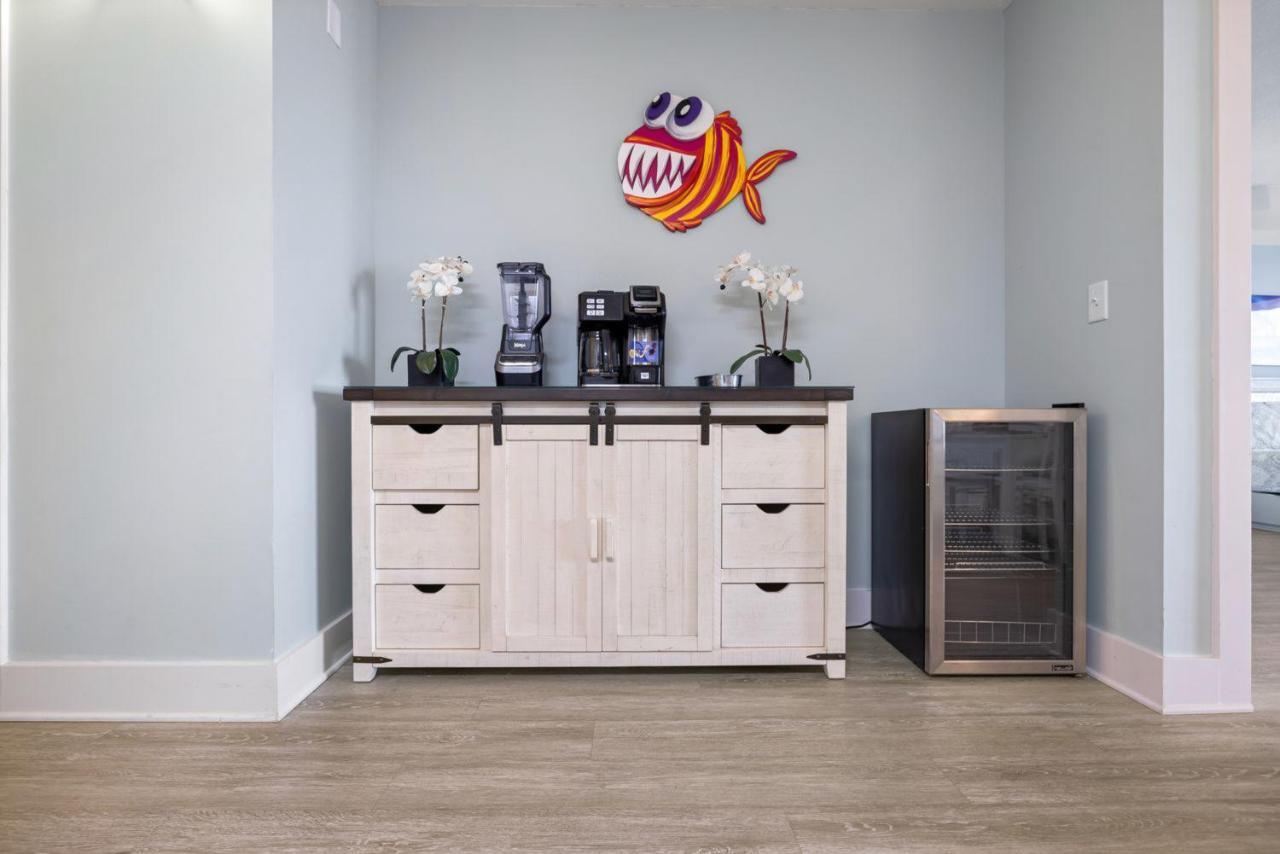 Luxury Calypso Tower 3! Free Chair Service For 4! By Dolce Getaways Pcb * Panama City Beach