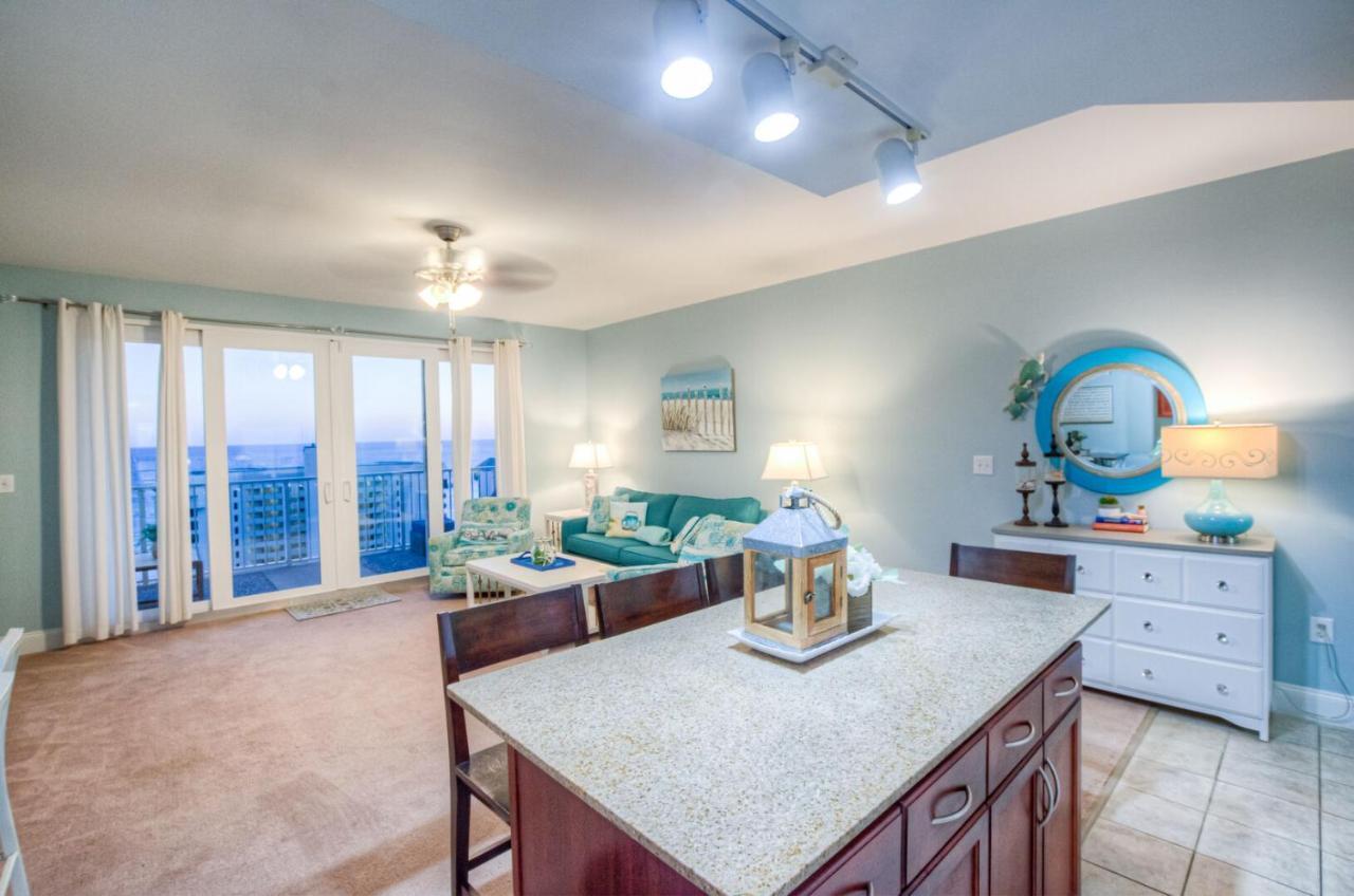 Amazing Style, Laketown Wharf 1305 -1bd, 2ba Amenities And Location! * Panama City Beach