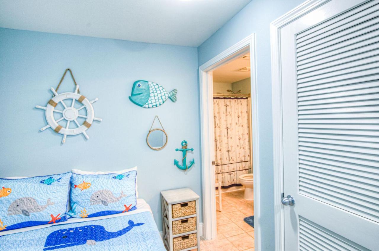 Amazing Style, Laketown Wharf 1305 -1bd, 2ba Amenities And Location! Holiday home Panama City Beach